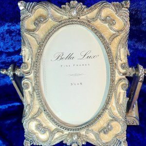 Bella Lux Fine Frames